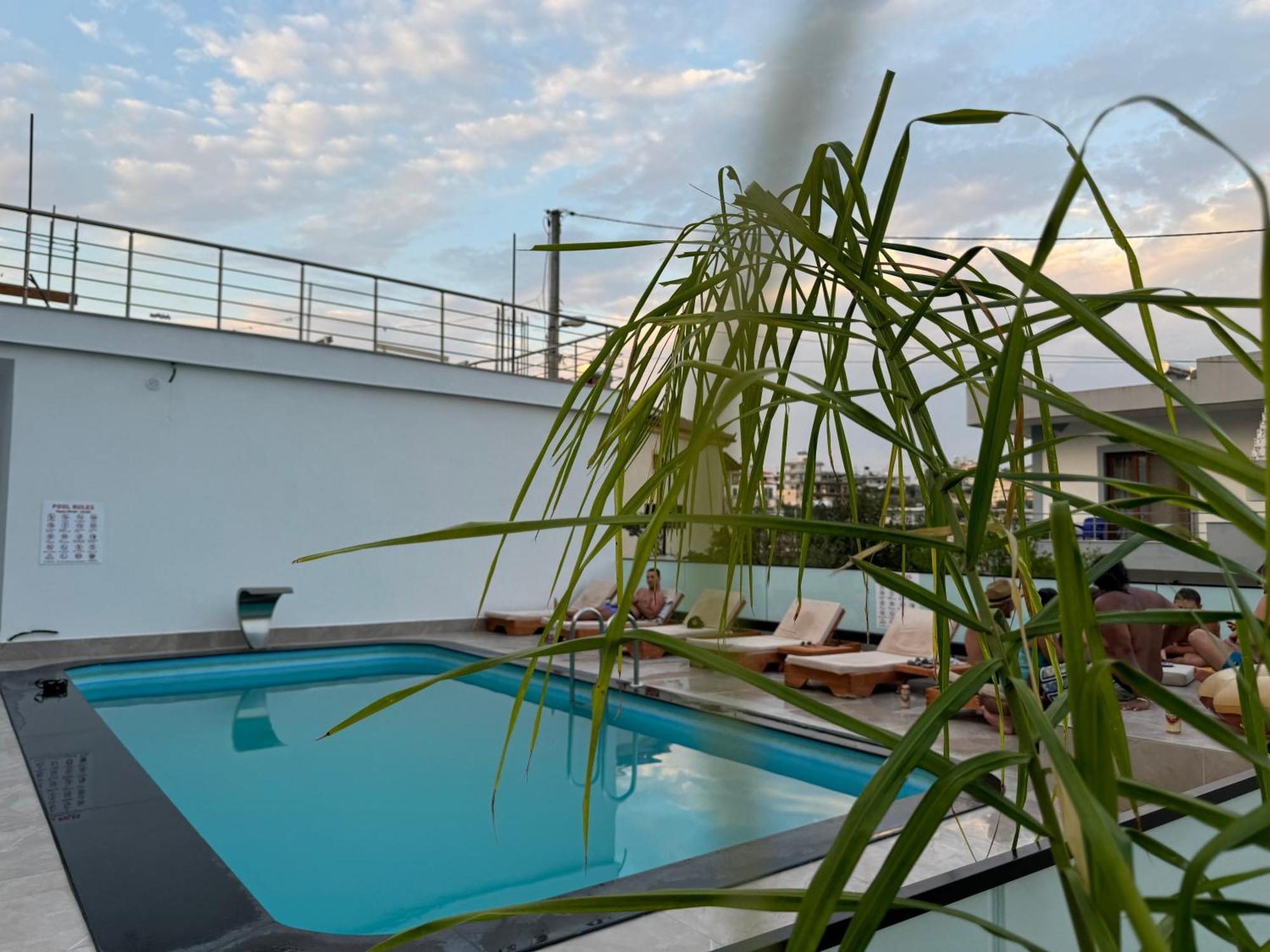 Villa Center คซามิล ภายนอก รูปภาพ